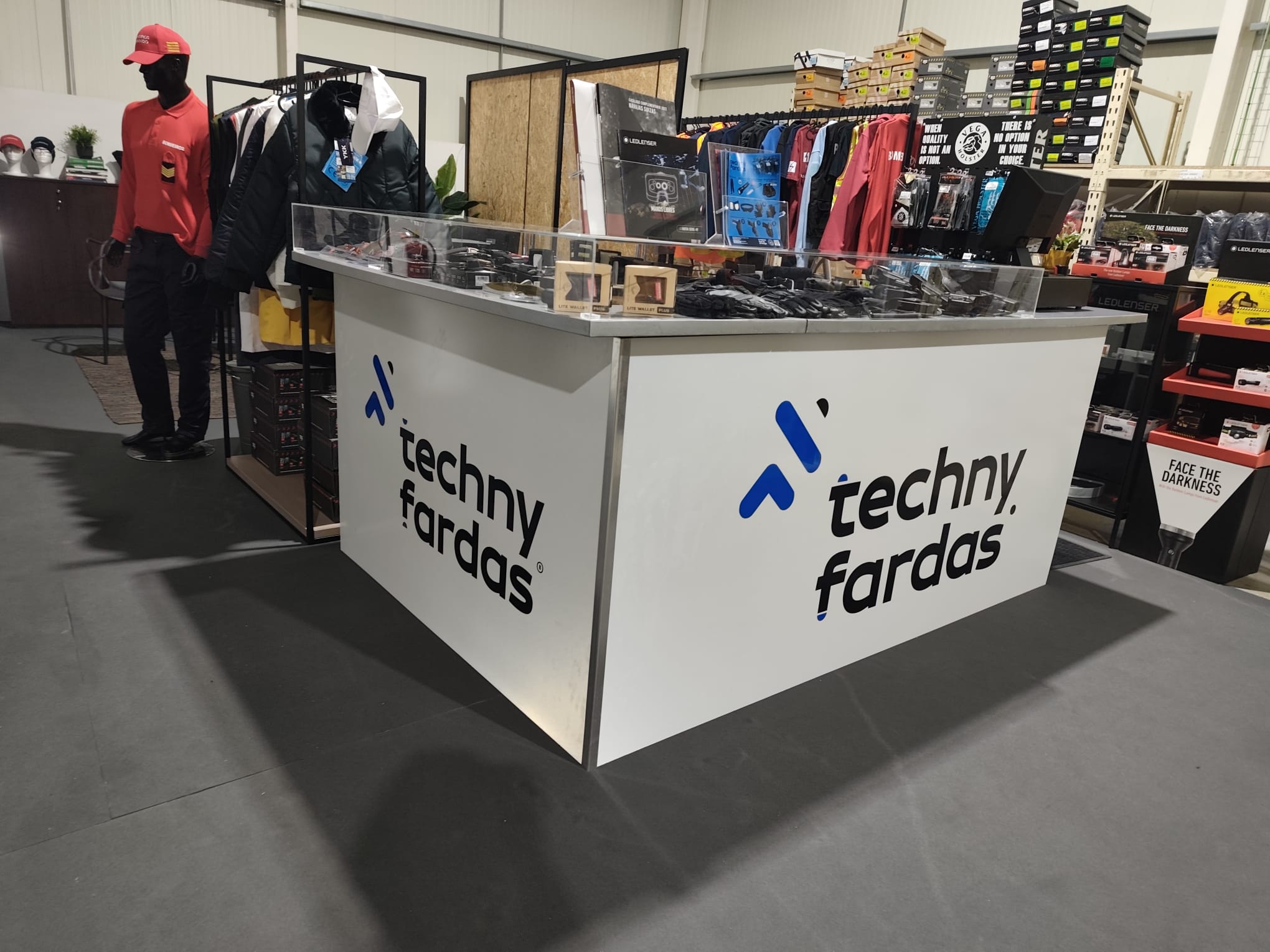 WhatsApp Image 2026-02-10 at 18.02.13